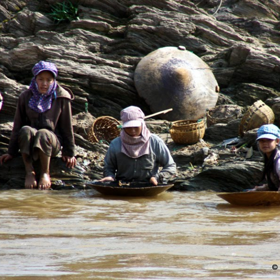 on2520the2520mekong252c2520laos.jpg