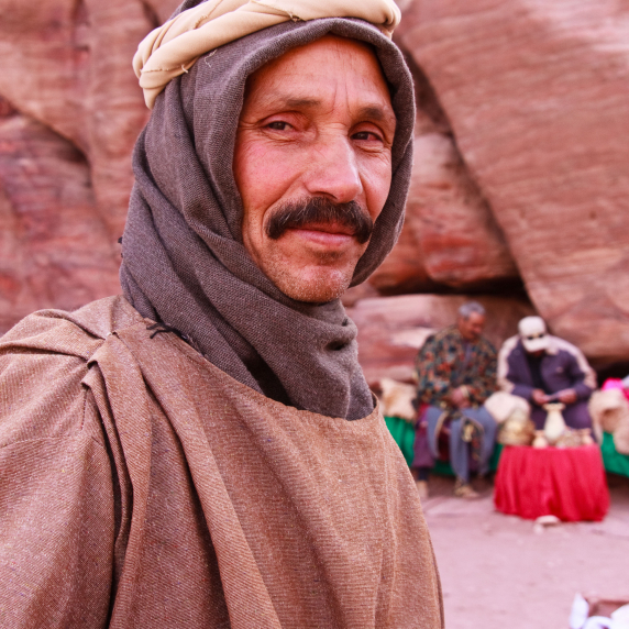 souks_in_arab_lands-18.jpg